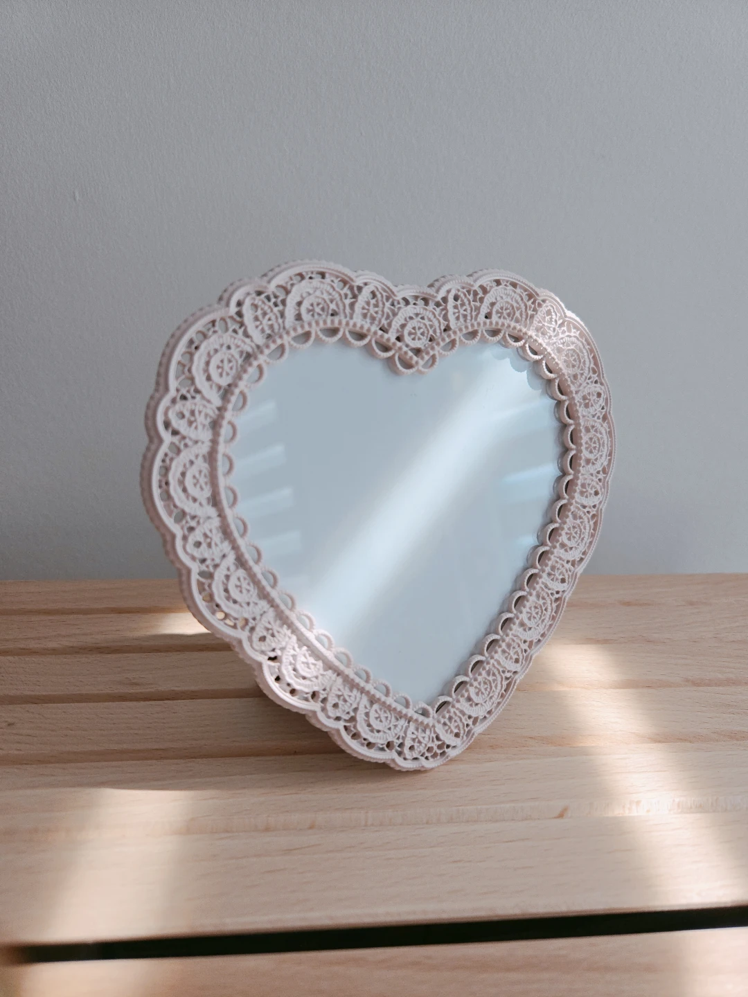 Pink Lace Heart Shaped Picture Frame