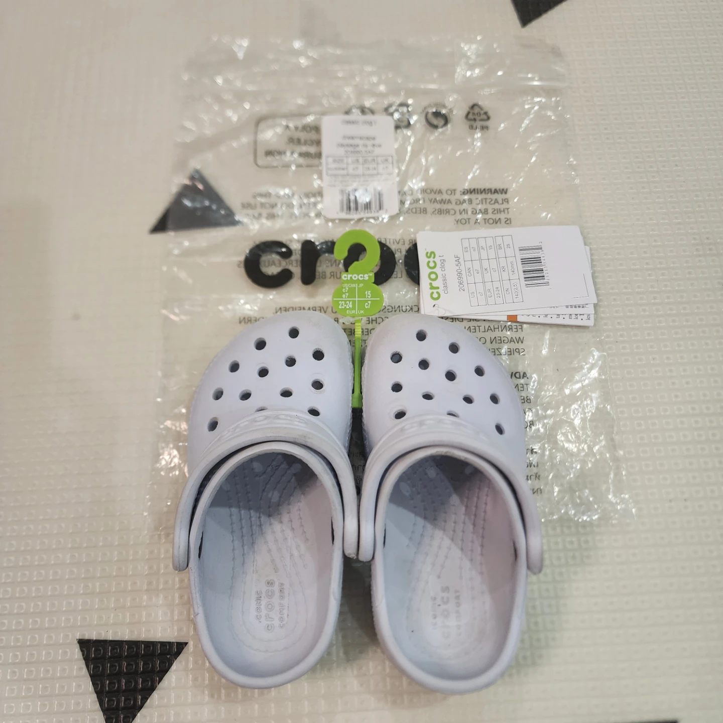 Toddler Crocs, Size 7 Toddler