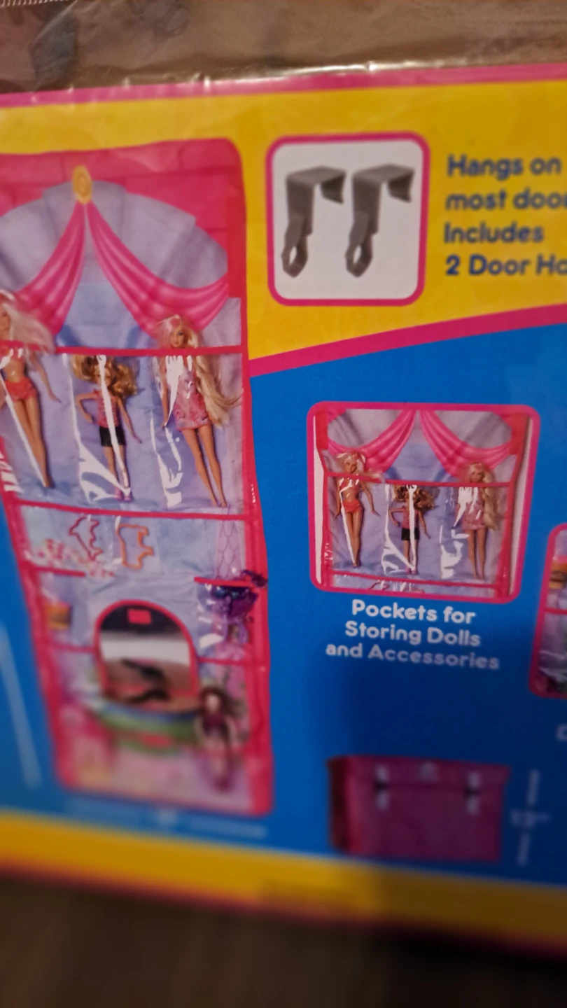 TOYTainer Princess Castle Fold 'n' Go Organizer - photo 3