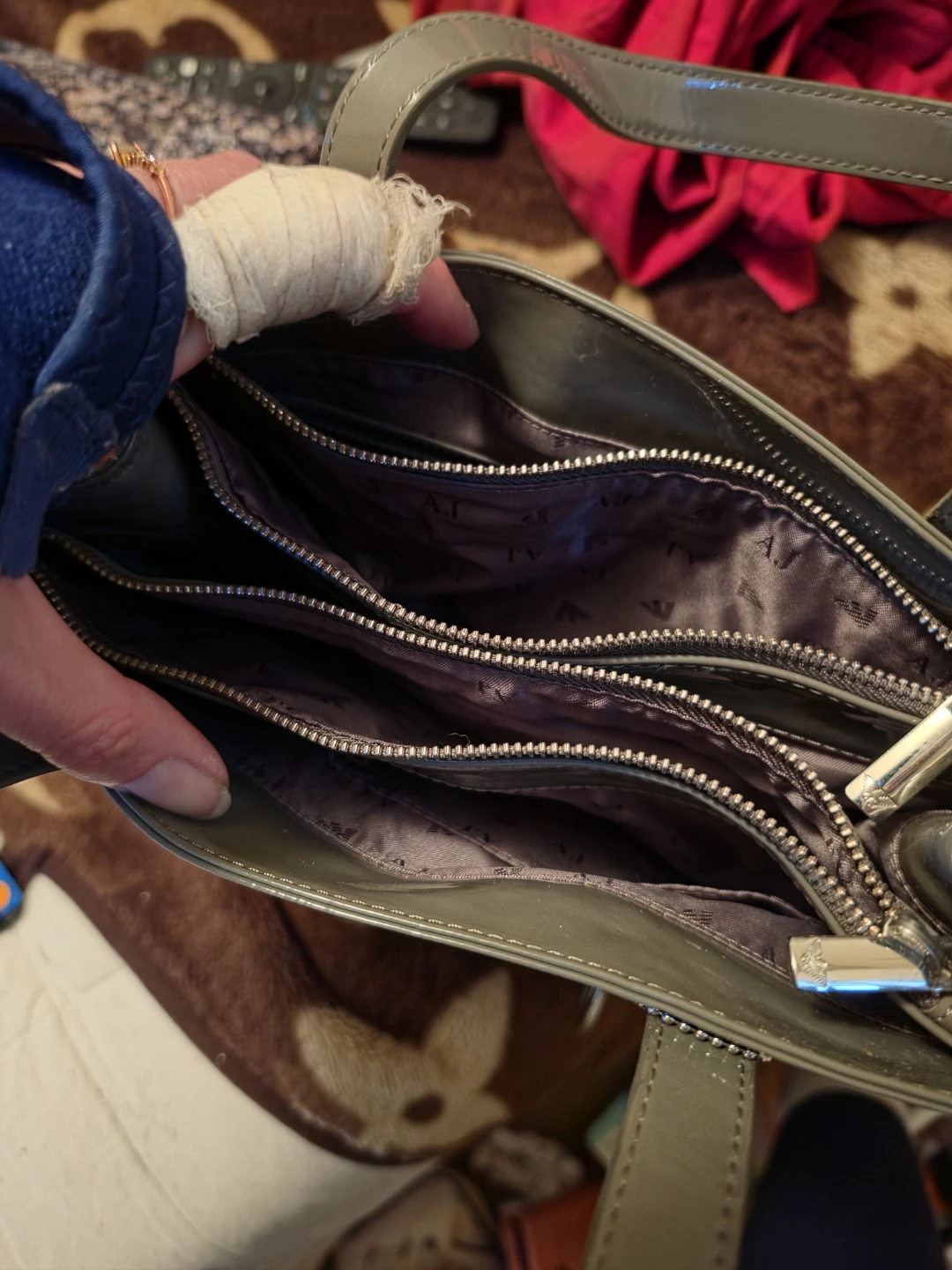 Grey Patent Leather armani Tote Bag - photo 3