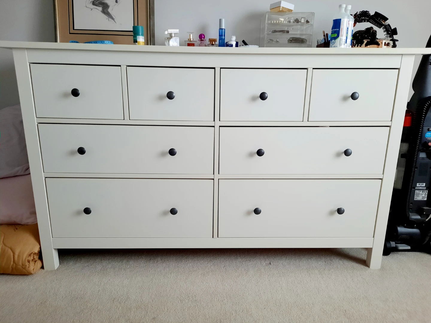 8-drawer dresser