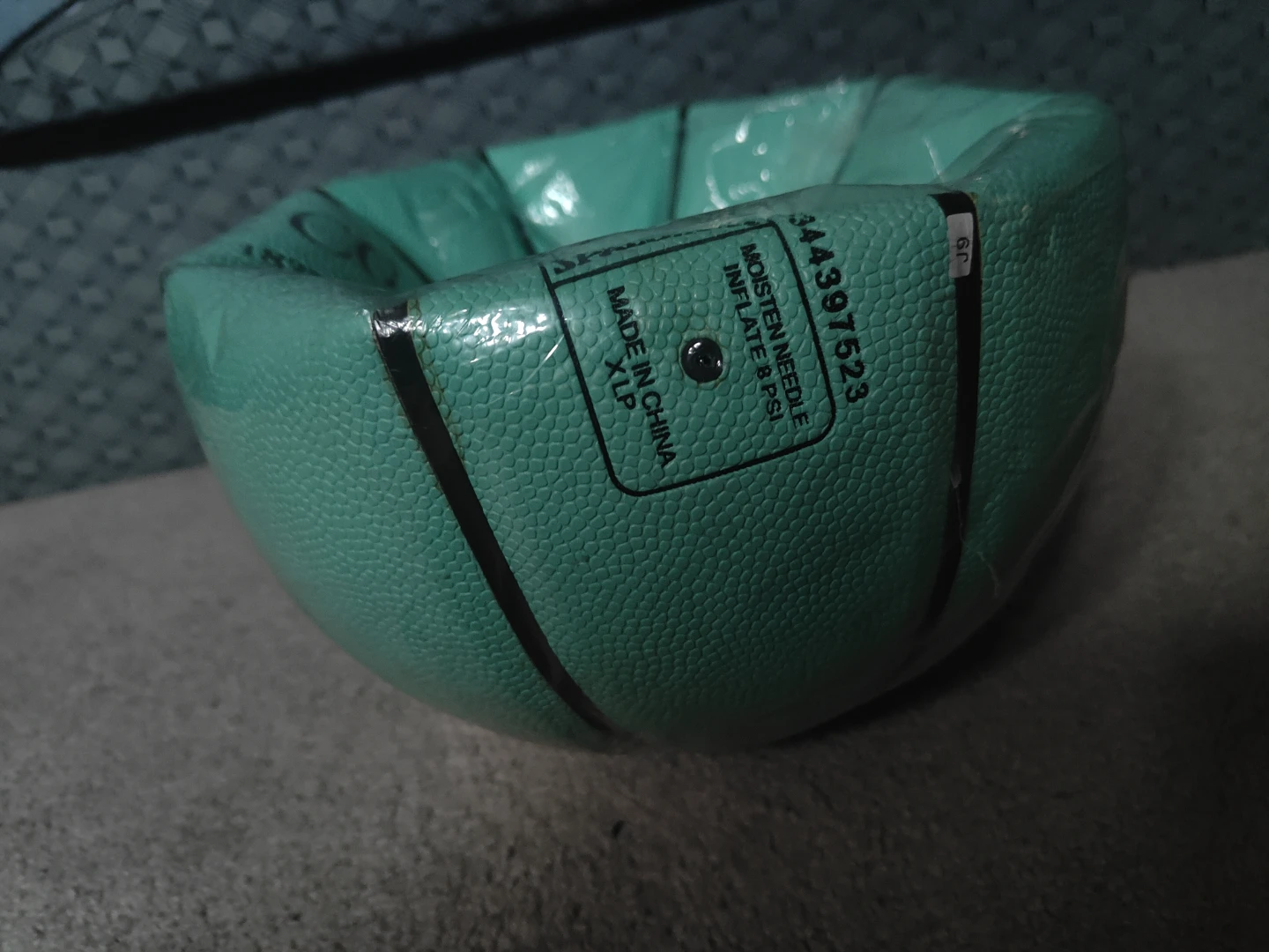 Tiffany & Co. x Spalding Basketball - Teal - photo 3