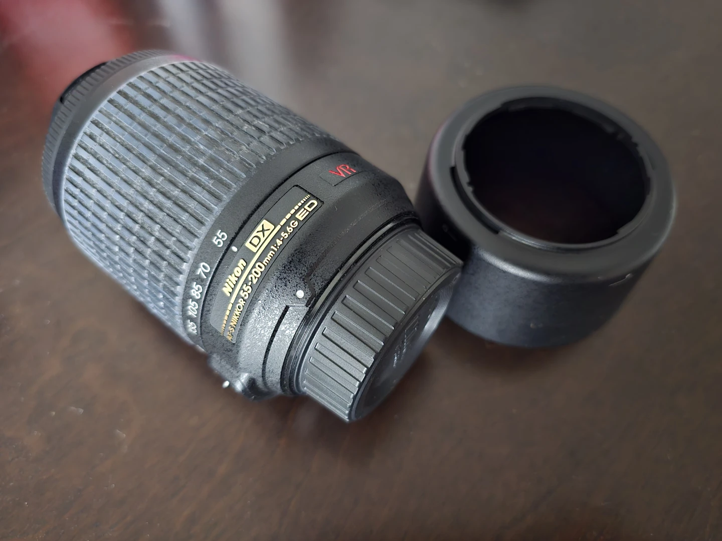 Nikon AF-S DX NIKKOR 55-200mm f/4-5.6G ED VR Lens - photo 2