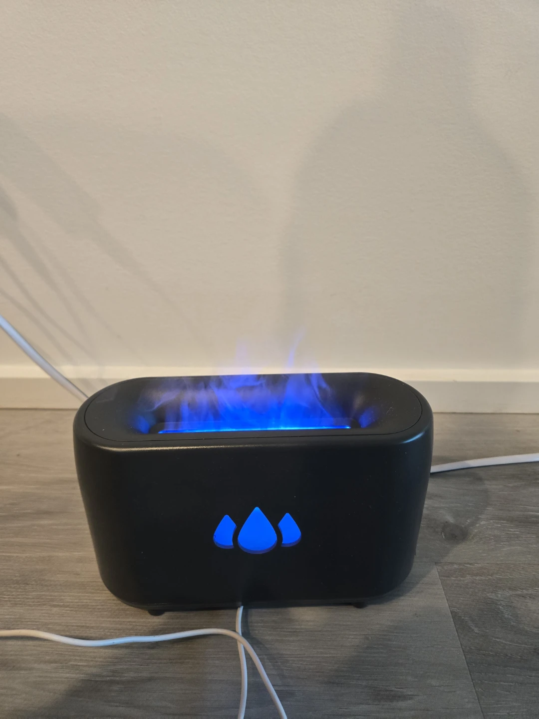 Electric Flame Diffuser with Remote Control - photo 2