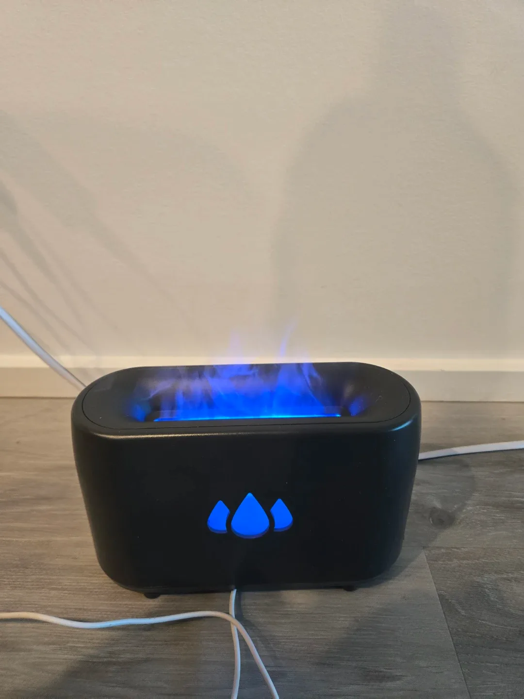 Electric Flame Diffuser with Remote Control - photo 2