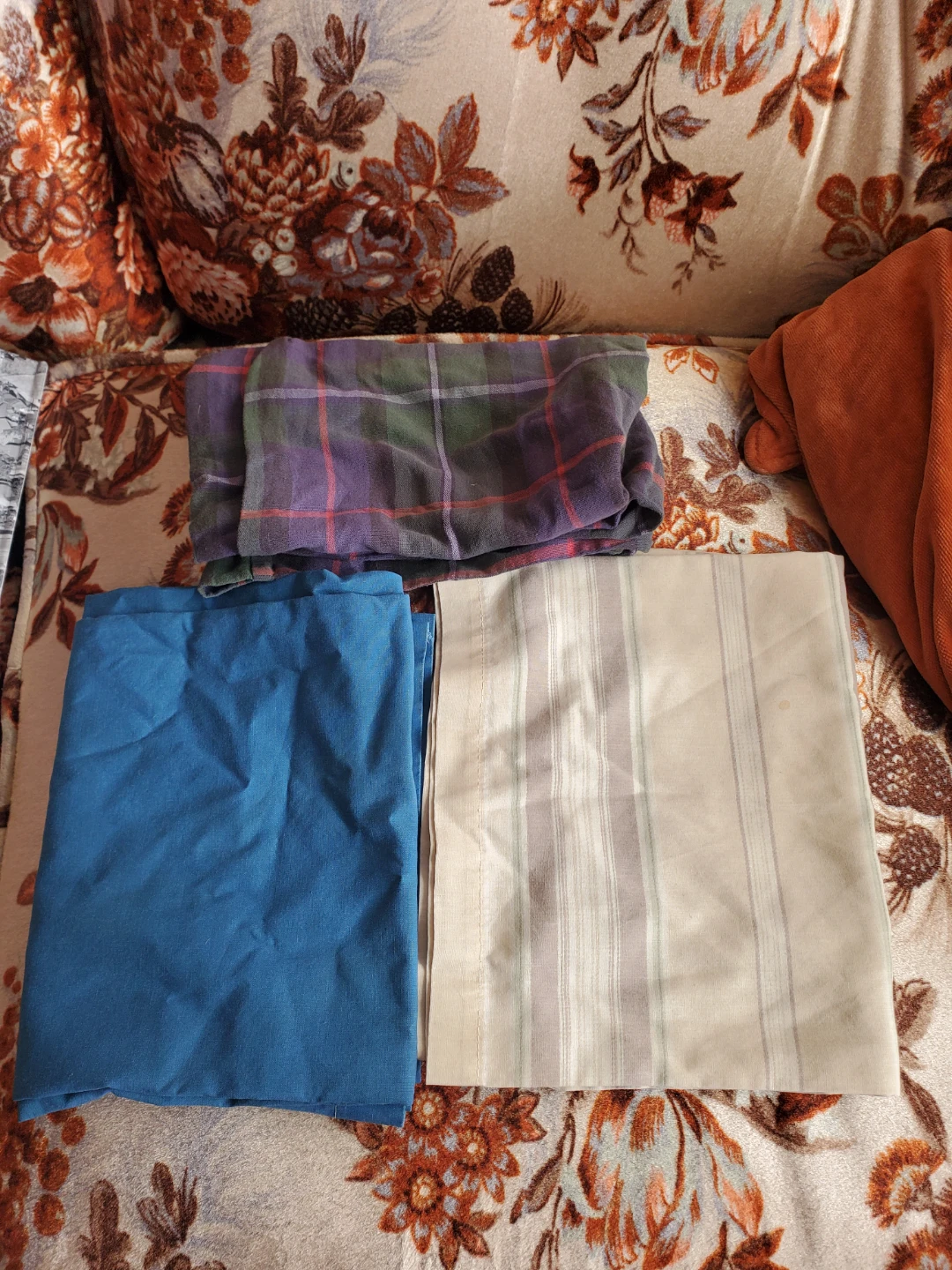 3 Pillow Cases