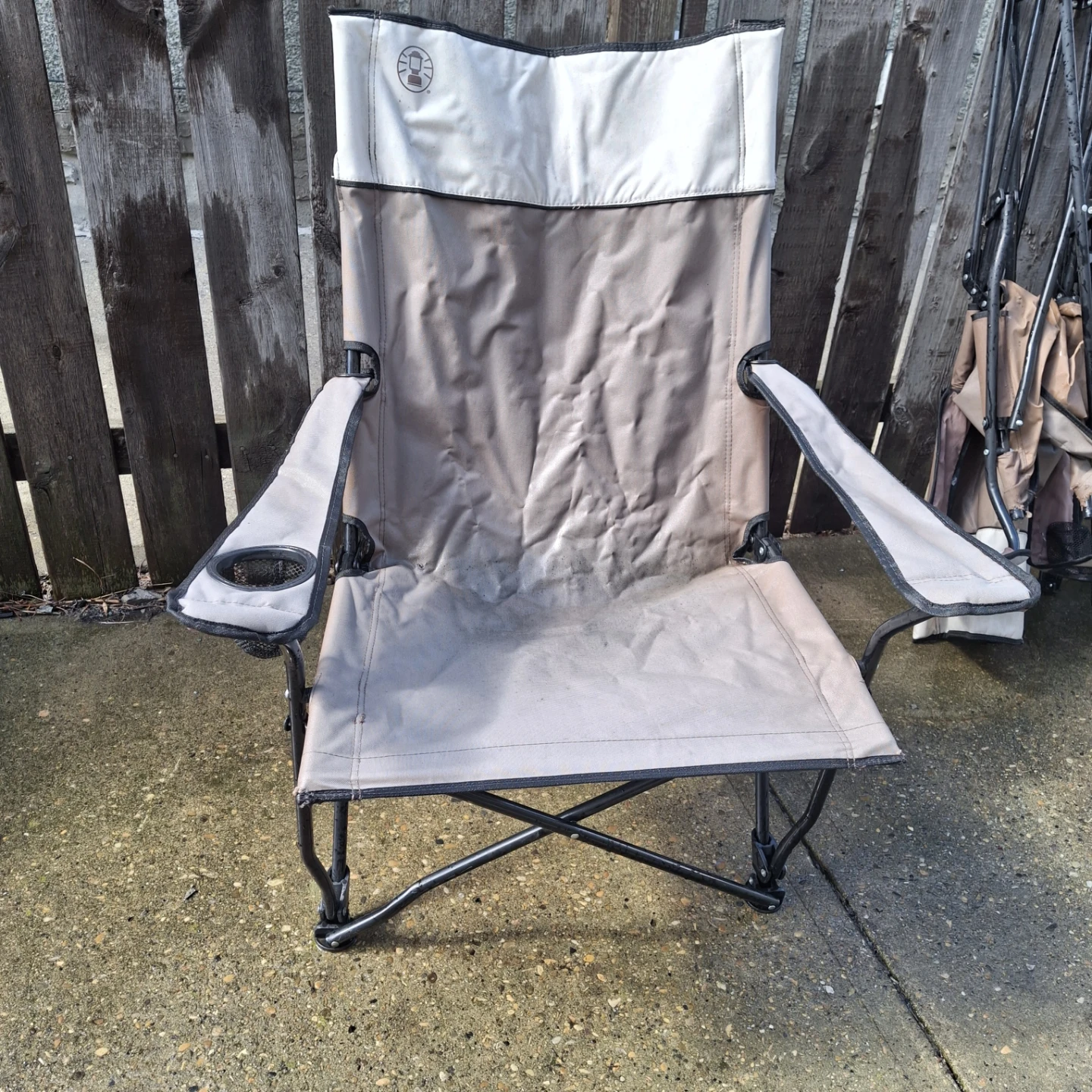 Coleman Folding Camp Chair *minor tears