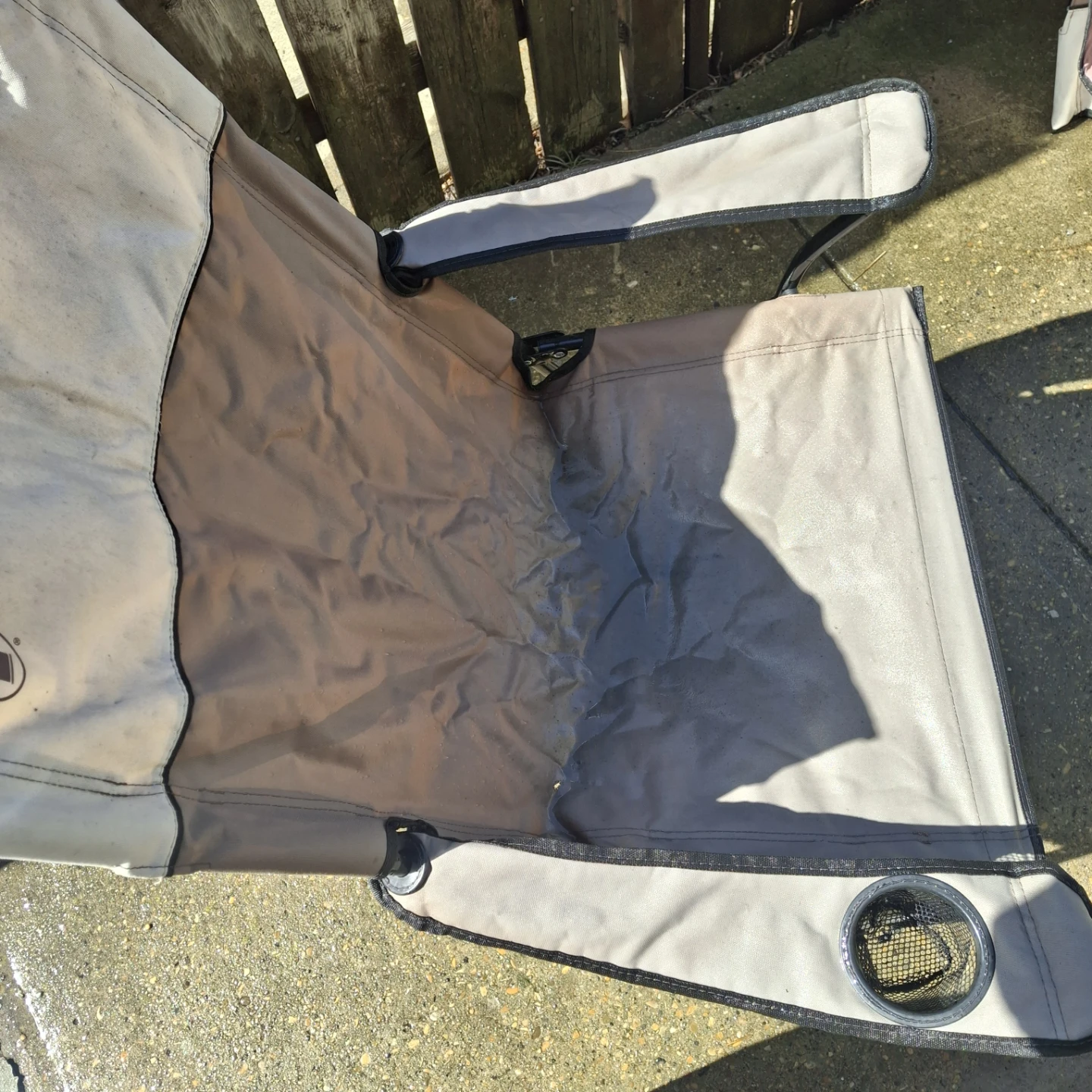Coleman Folding Camp Chair *minor tears - photo 2