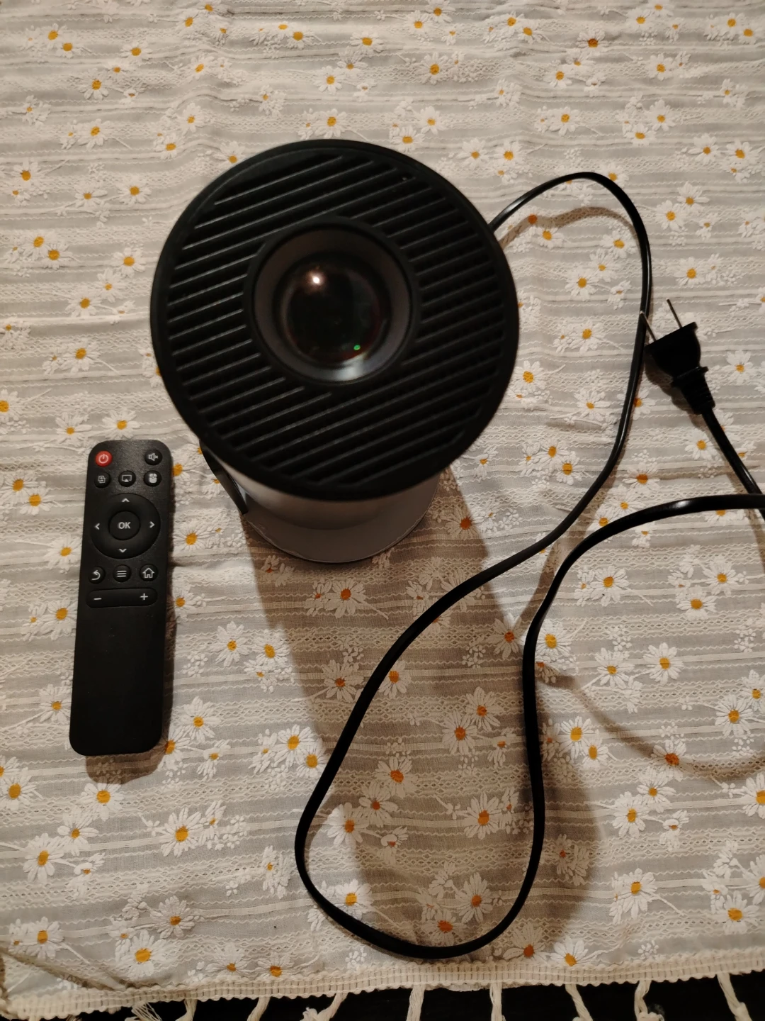 CLOKOWE HY300 PRO Projector - photo 3
