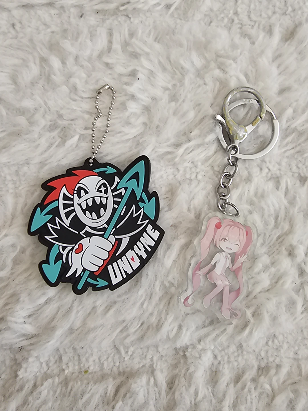 Undyne and Hatsune Miku Keychains 🌱
