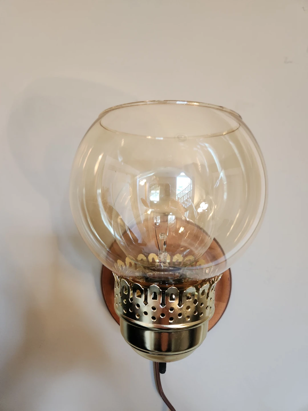 SUPER 70s Amber Glass Sconce Lamp with wall plug in - photo 5