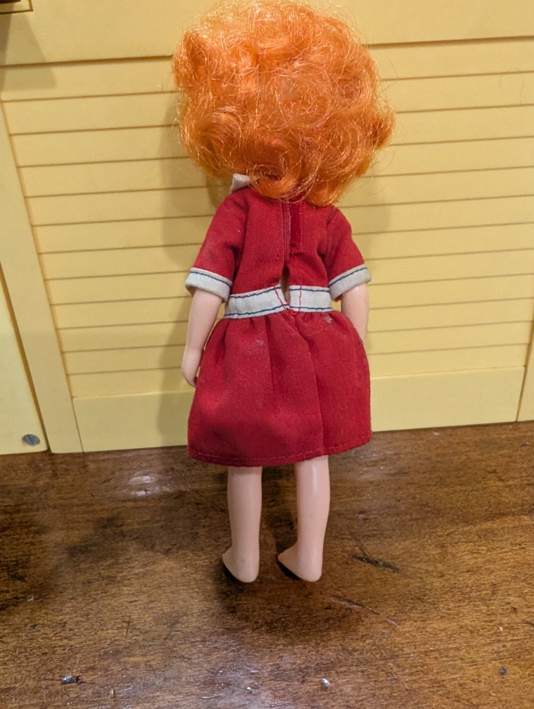 Vintage Annie doll - photo 2