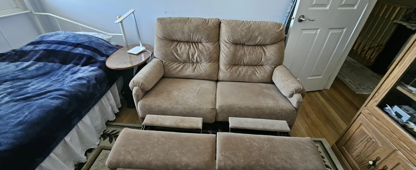 Camel Loveseat Recliner - photo 3
