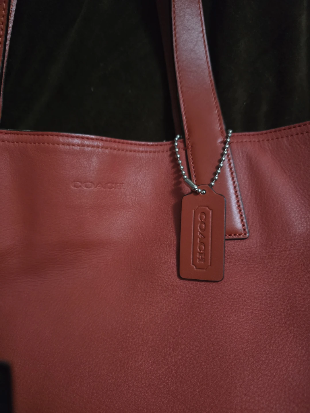 Coach Stunning Red Leather  Roomy Tote Bag Reversible - photo 5