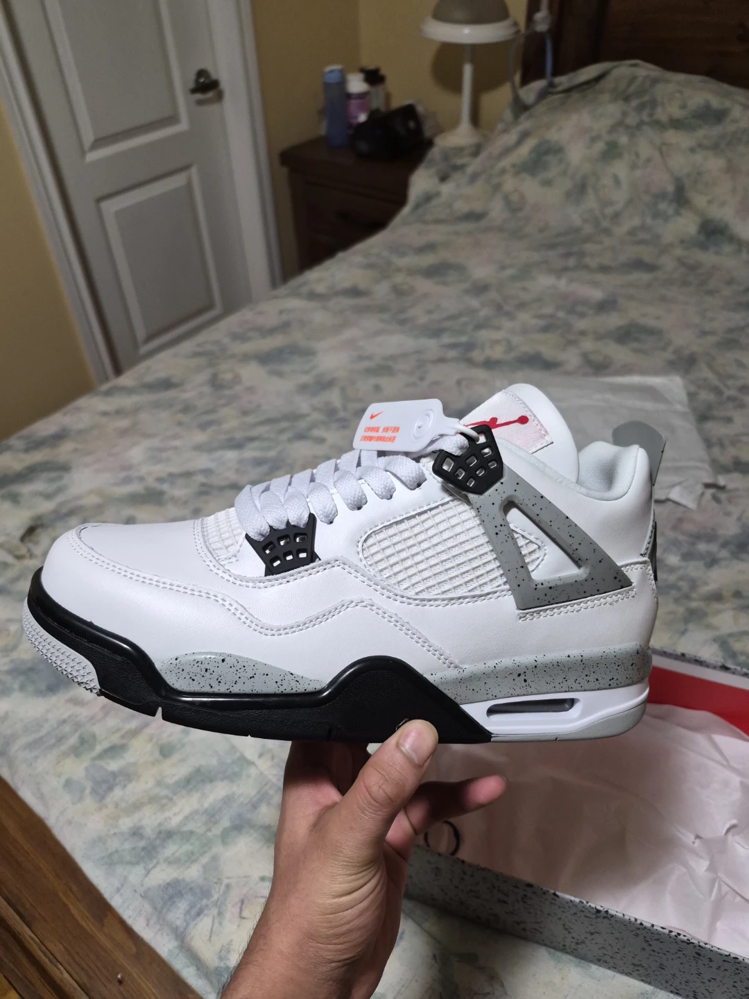 Air Jordan 4 Retro Cement - photo 3