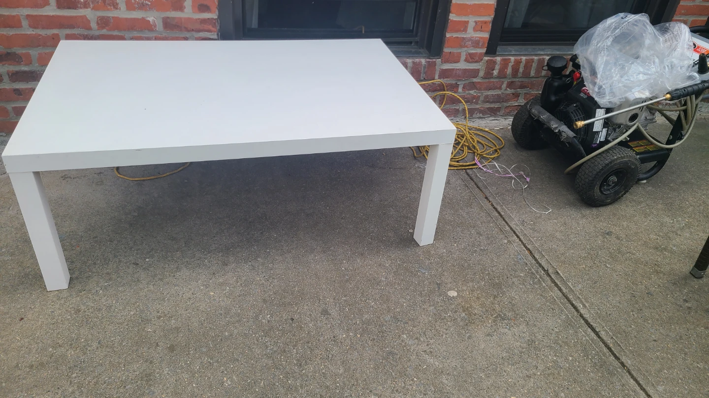White Coffee Table - photo 3