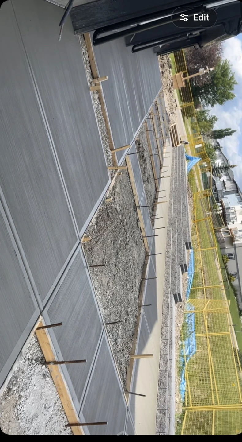 Concrete Sidewalk and Driveway - photo 2