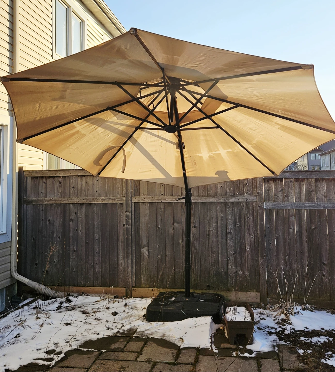 Heavy Duty Patio Umbrella 11 ft - photo 2