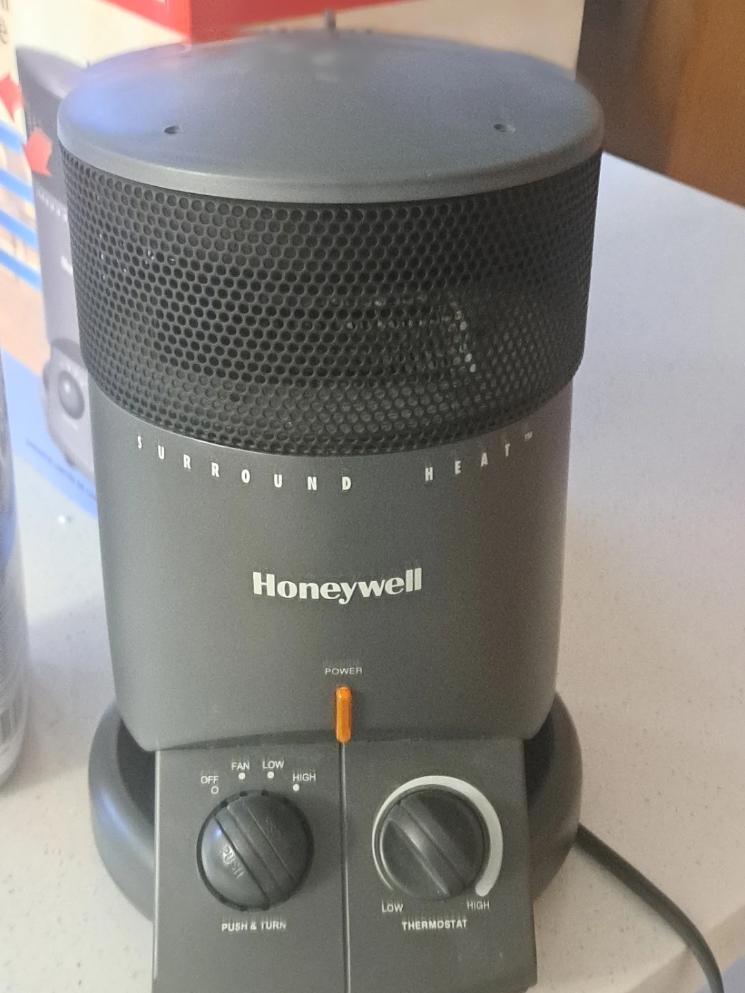 Honeywell Mini Tower Surround 360° Heater - photo 2