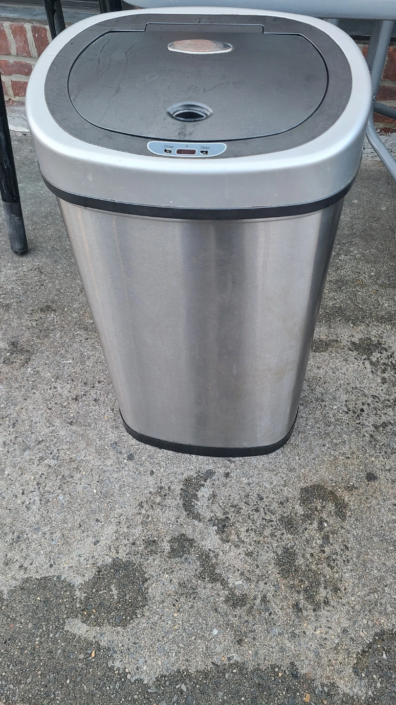 NINESTARS Automatic Touchless Trash Can - photo 2