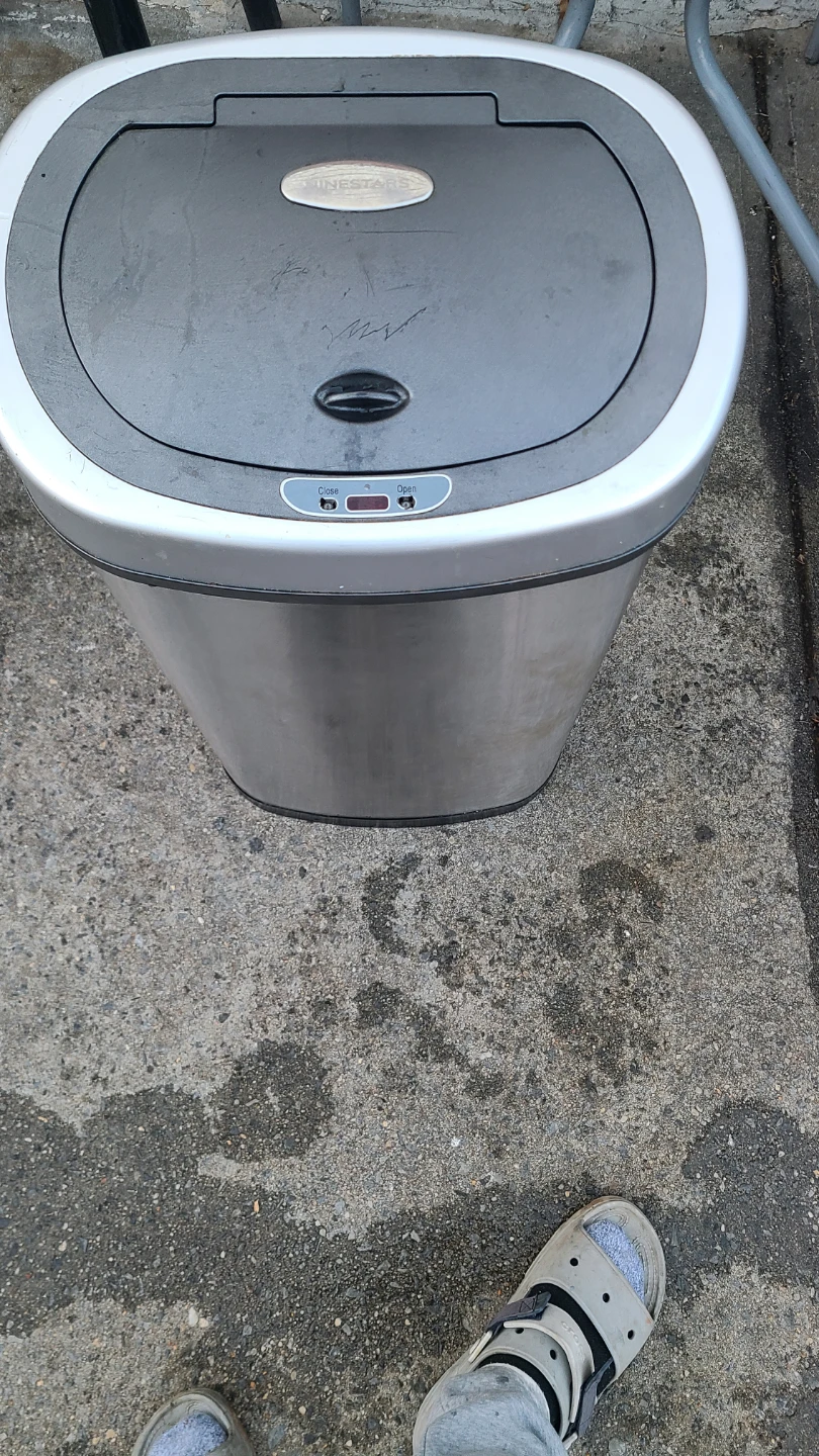 NINESTARS Automatic Touchless Trash Can - photo 3