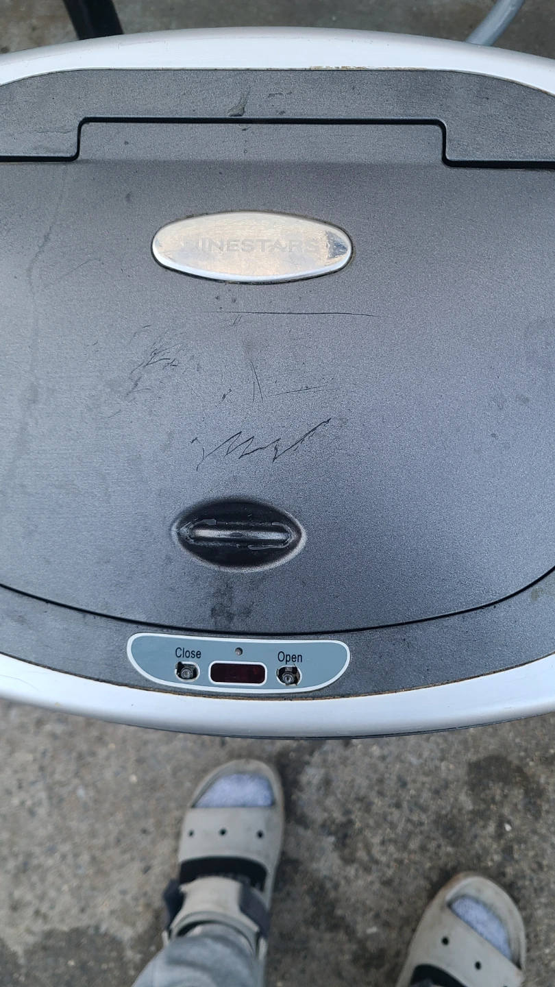 NINESTARS Automatic Touchless Trash Can - photo 5