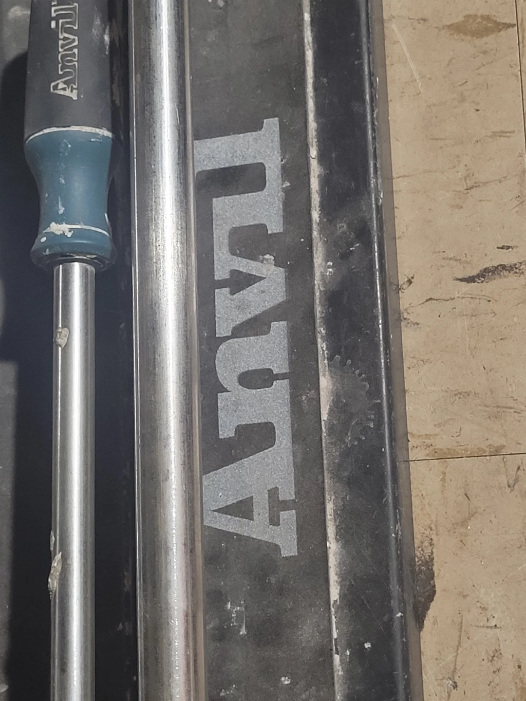 Anvil Tile Cutter - photo 2