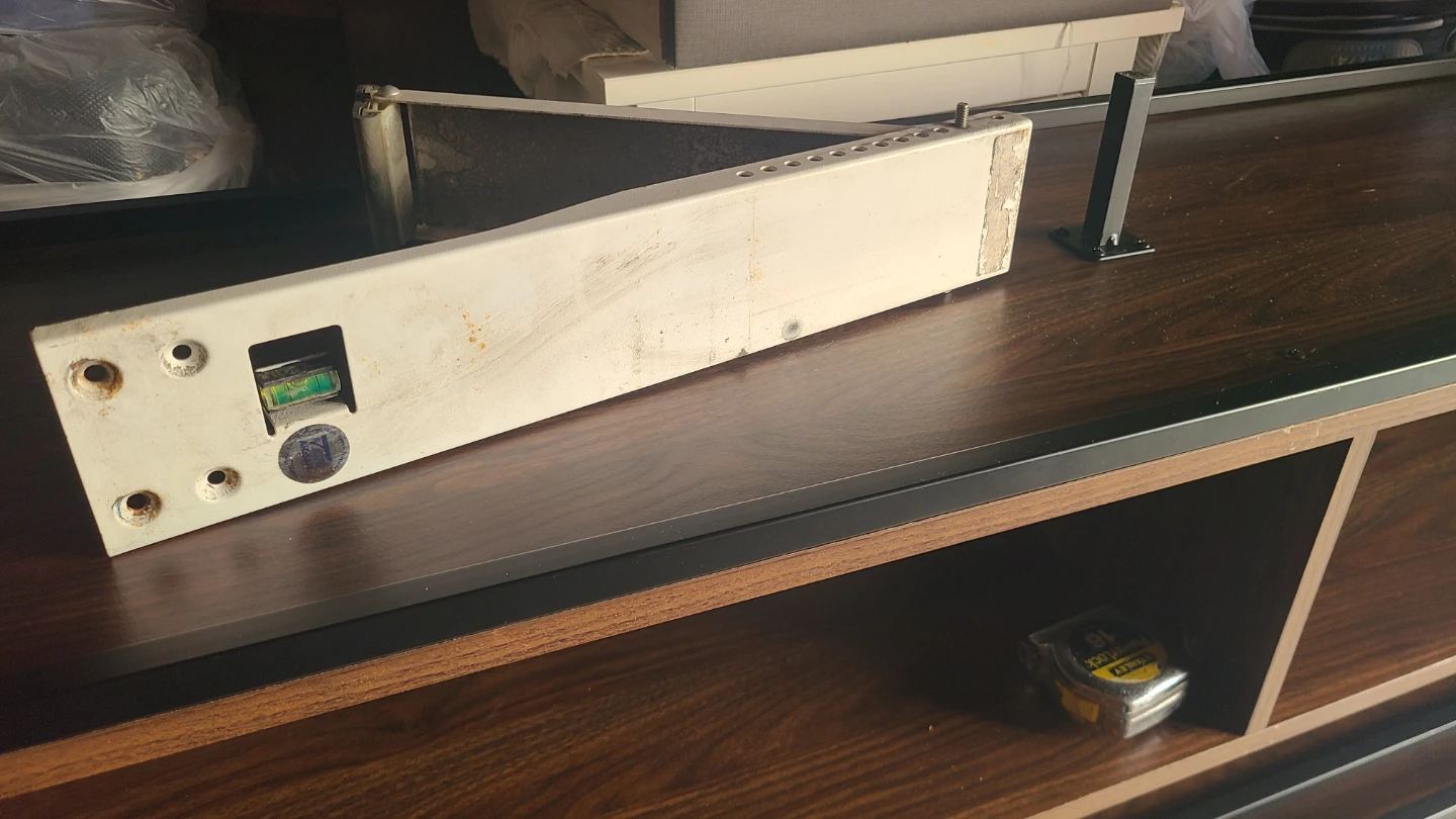 Air conditioner  support