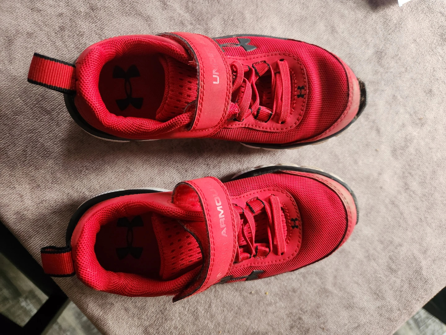 Under Armour Red Running Shoes size 12 kids - photo 2