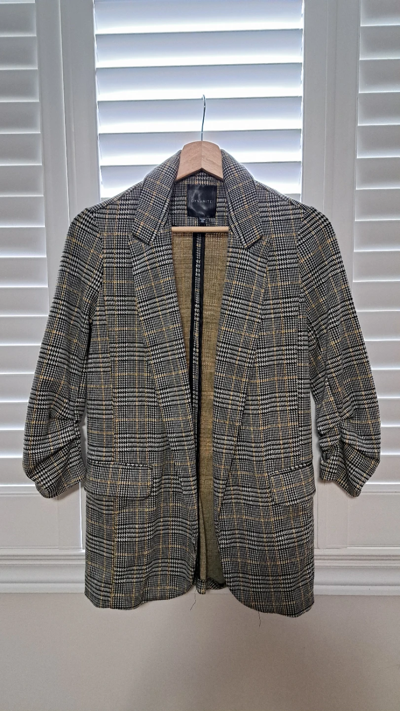 Dynamite Plaid Blazer TP/XS