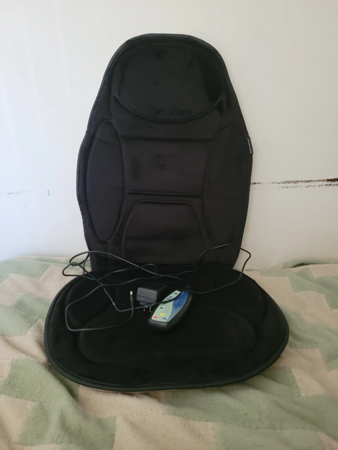 Black Shiatsu Massage Seat Cushion with Controller
