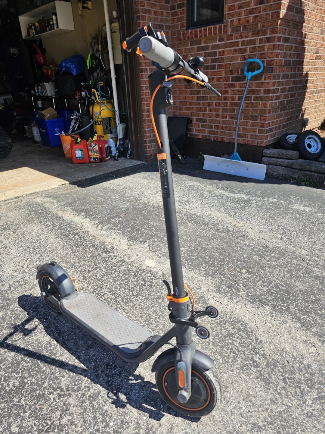 Segway Ninebot KickScooter F40 Electric Scooter - photo 2