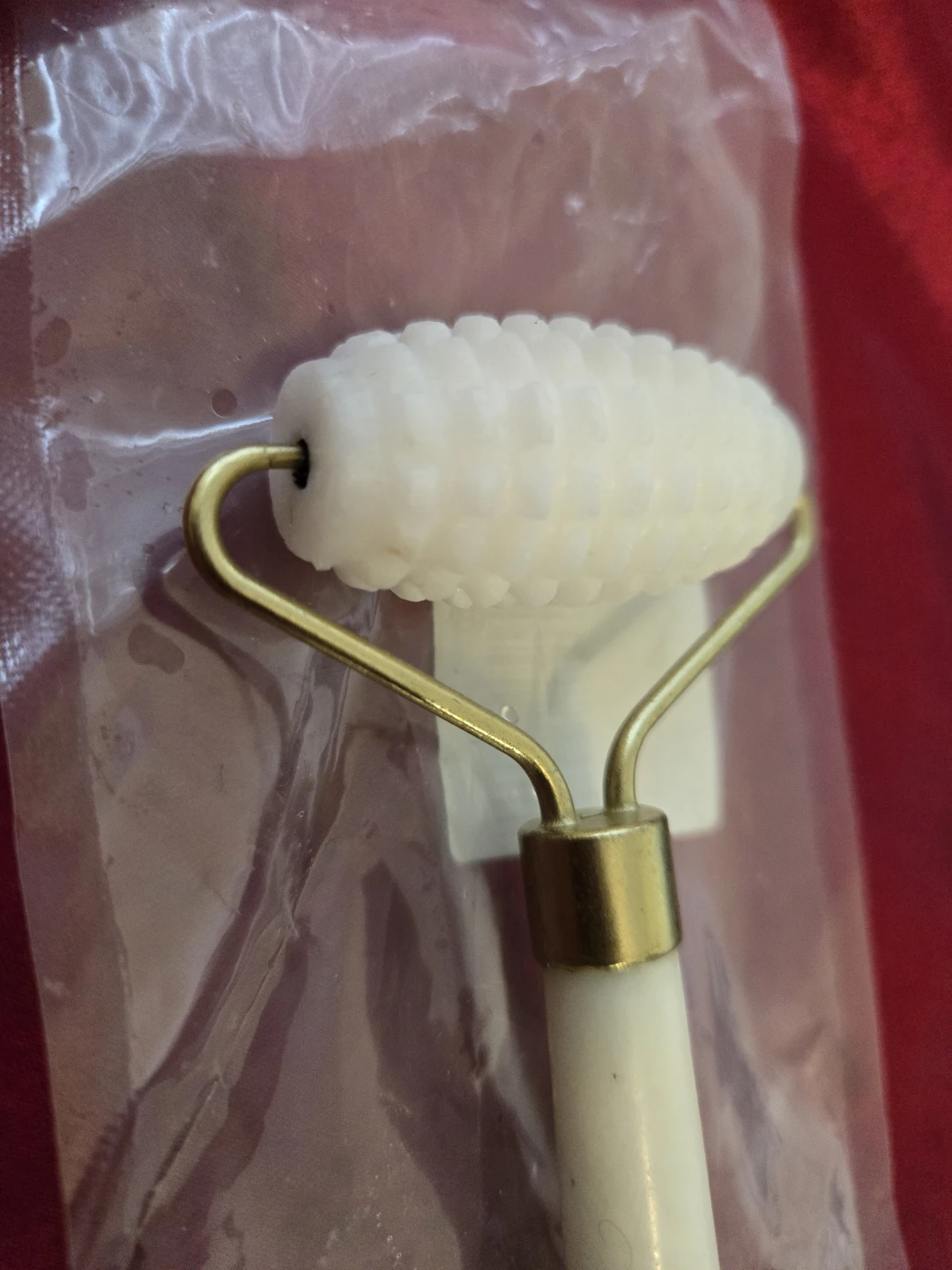 Face Roller Stone Alloy Facial Massage Roller - photo 4