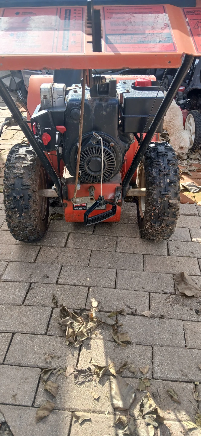 MTD Yard Machines 8/26 Snow Blower - photo 4