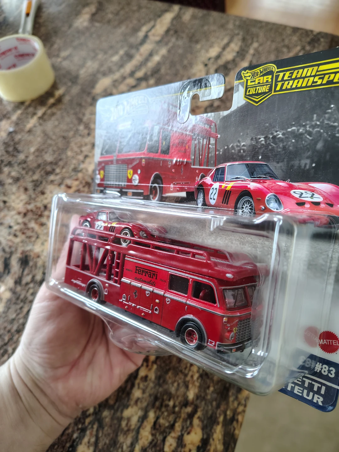 Hot Wheels Team Transport Ferrari 250 GTO