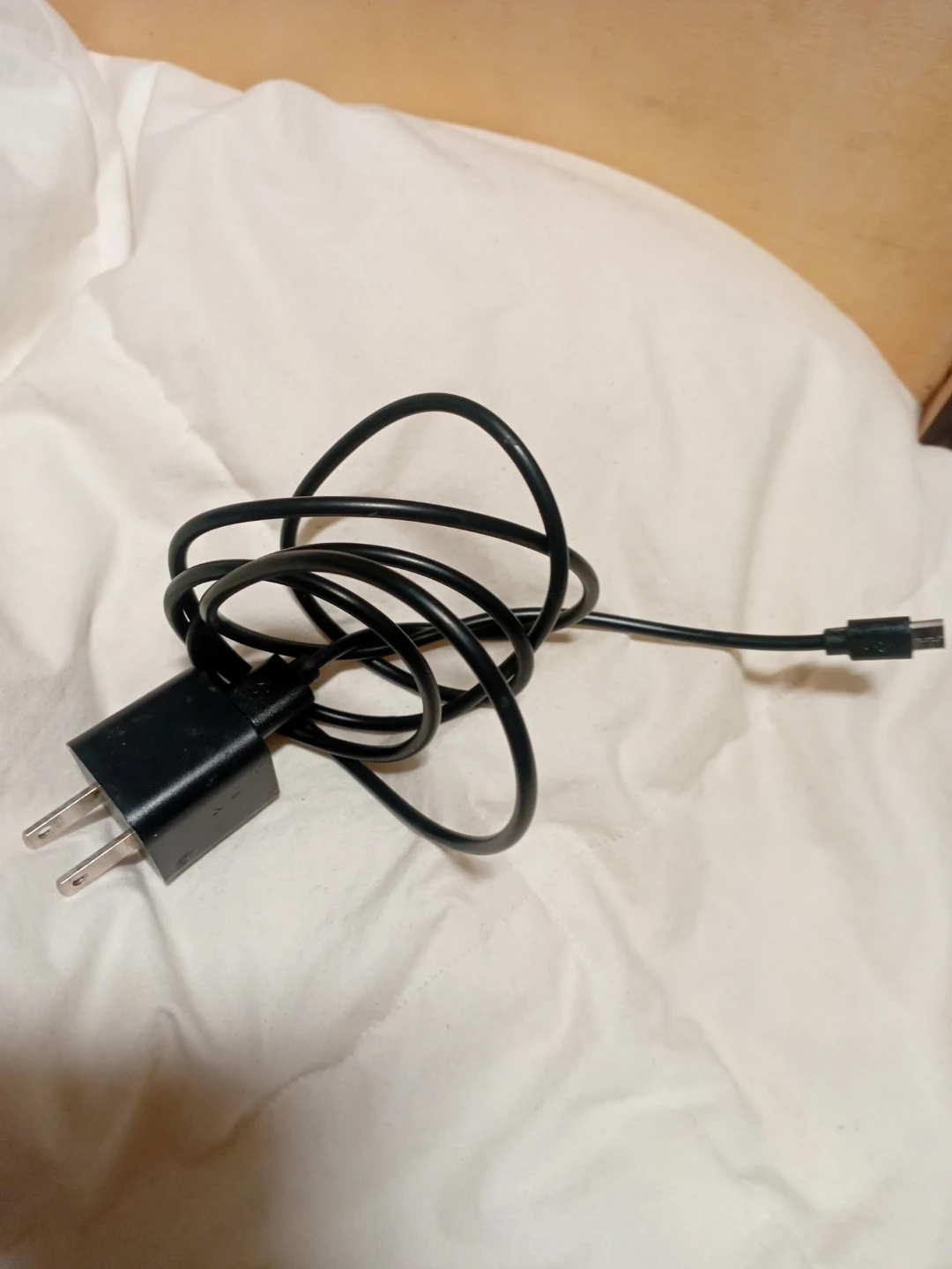 Black USB Wall Charger and Cable
