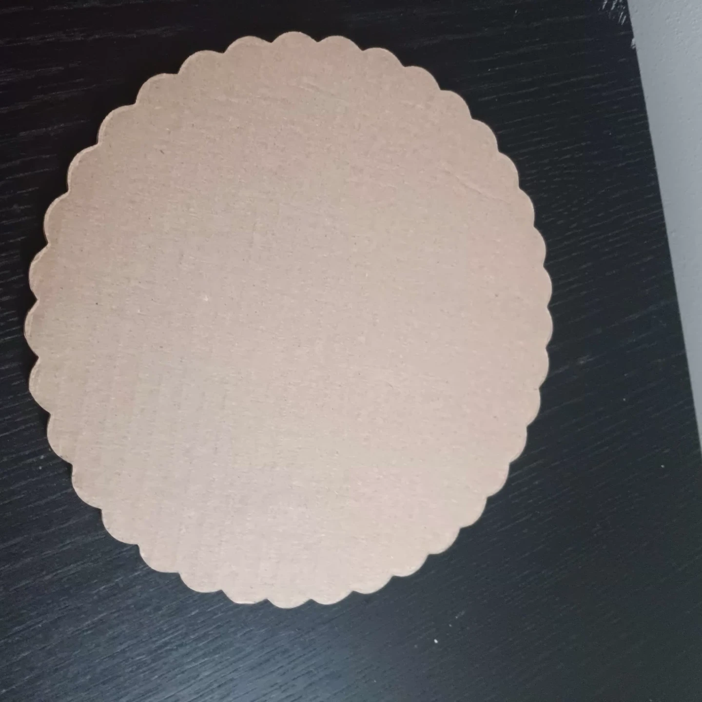 Gold Cake Board Scalloped Edge Round 9" - photo 2