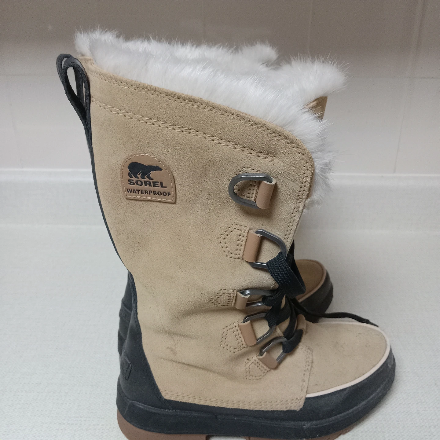 Ladies Sorel Winter Boots Size 7 - photo 3