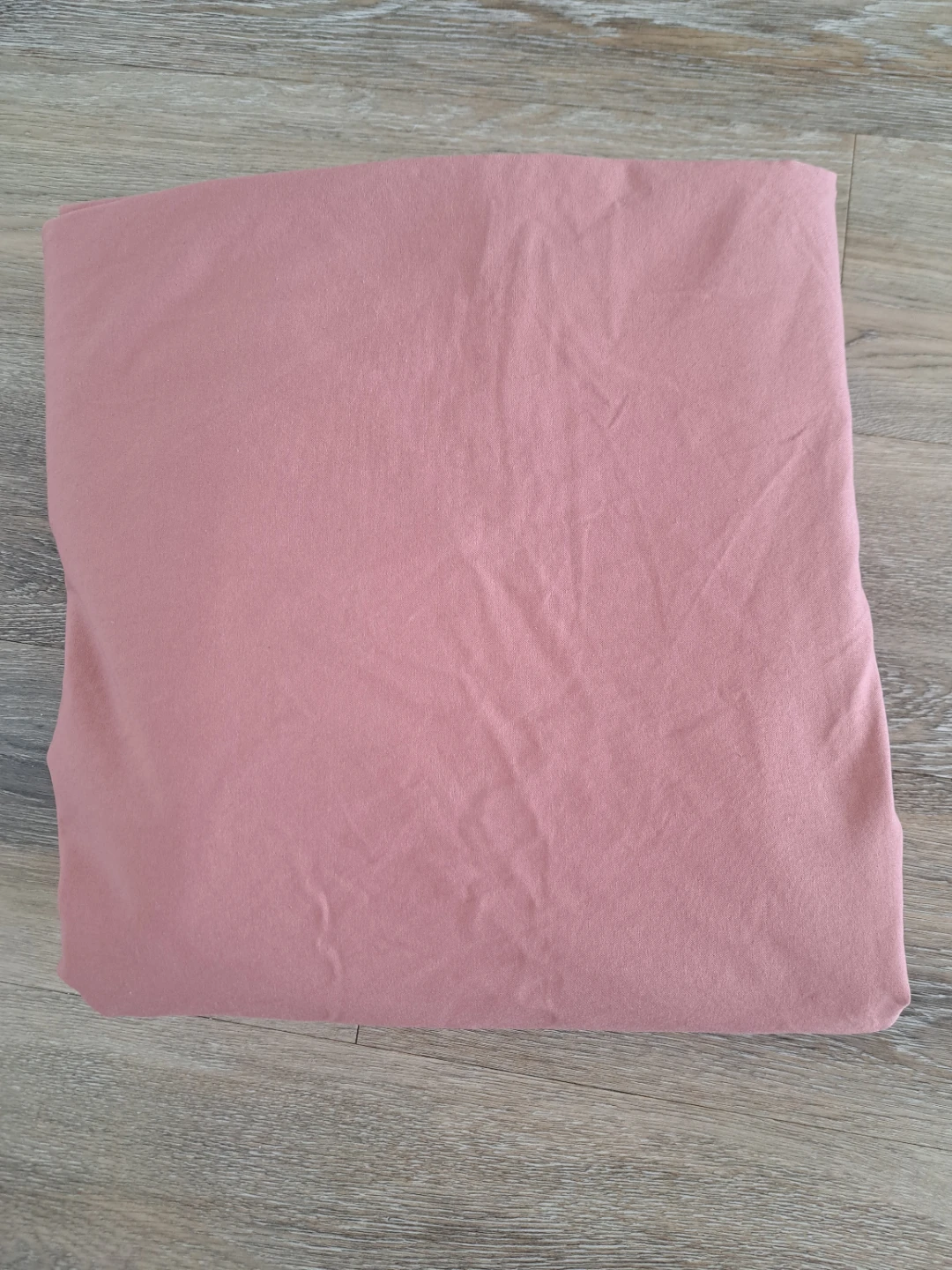 9.50M L X 1.40M A.Tela vaquera elástica rosa palo.