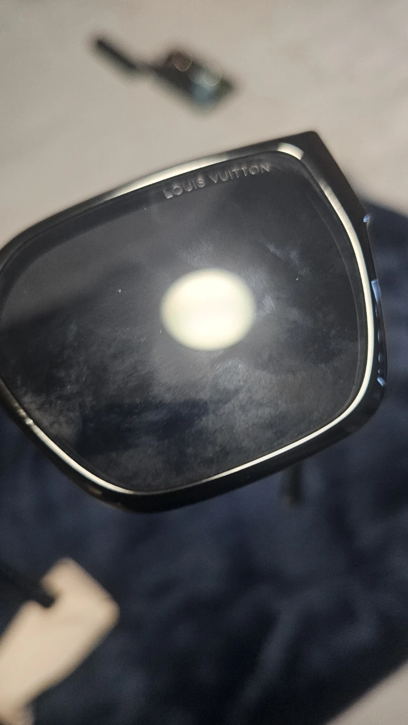 Louis Vuitton Sunglasses - photo 3