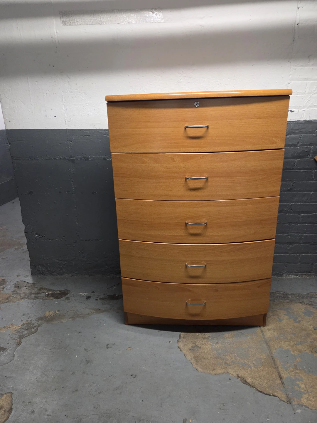 Wood 5-Drawer Chest of Drawers - photo 2