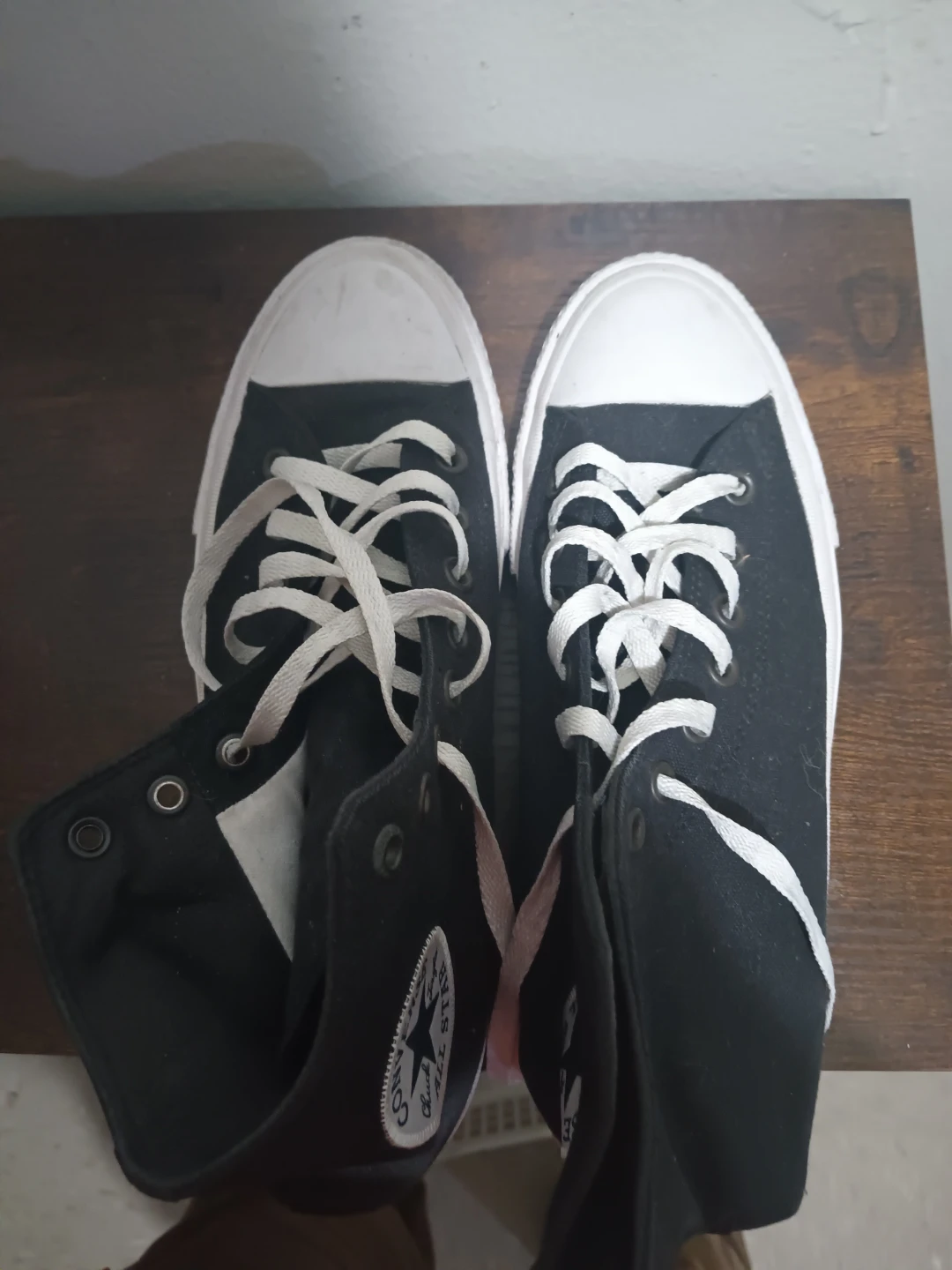 Converse