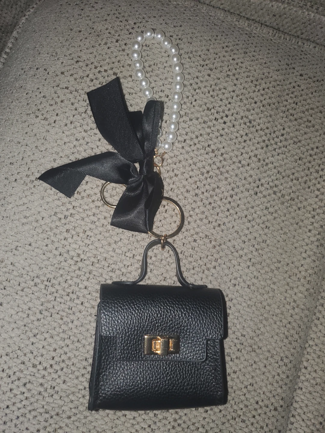 Mini Handbag Keychain with Pearls and Black Ribbon