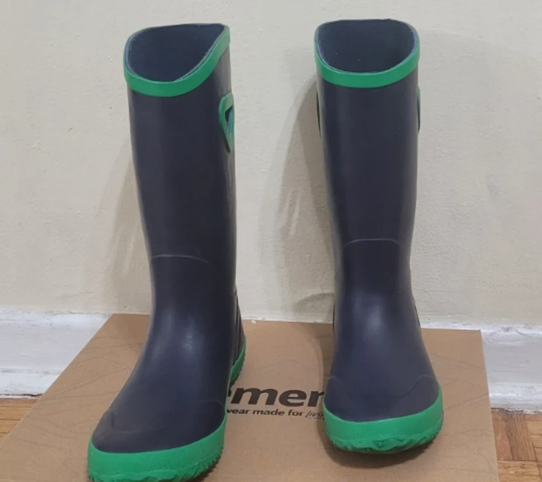 Elements Rain Boots Size 5