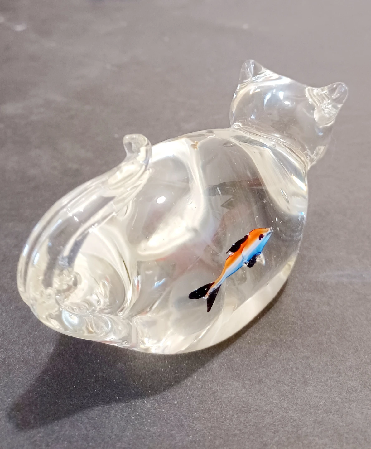 Vtg Italian Murano Cat with Goldfish Figurine