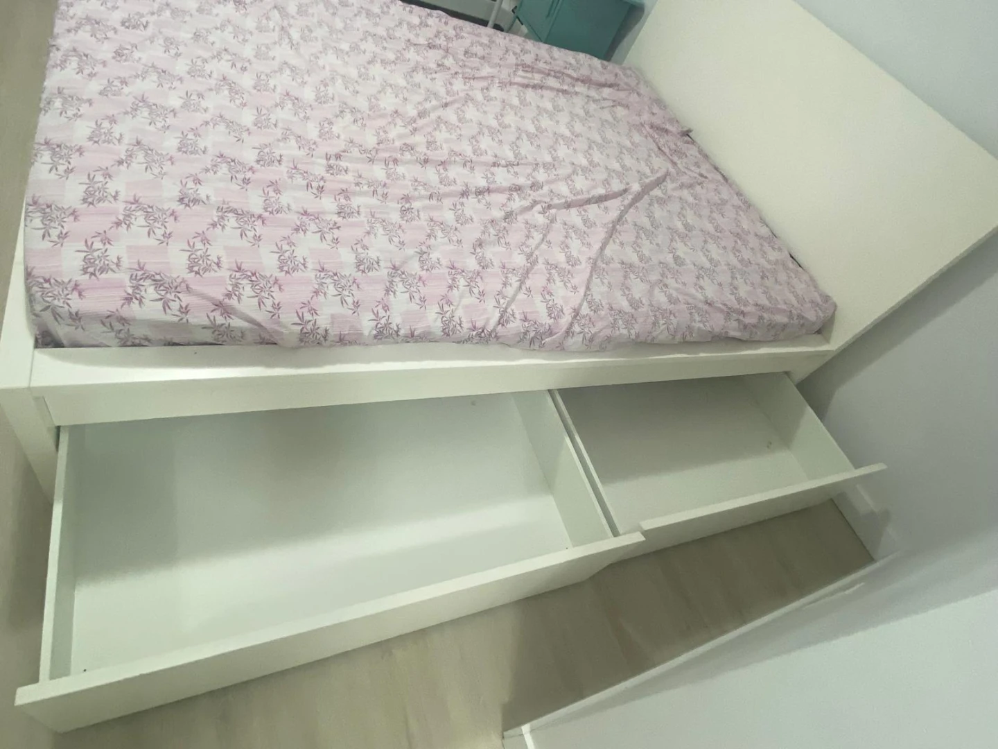 White Ikea Bed Frame with Storage Drawers - photo 3