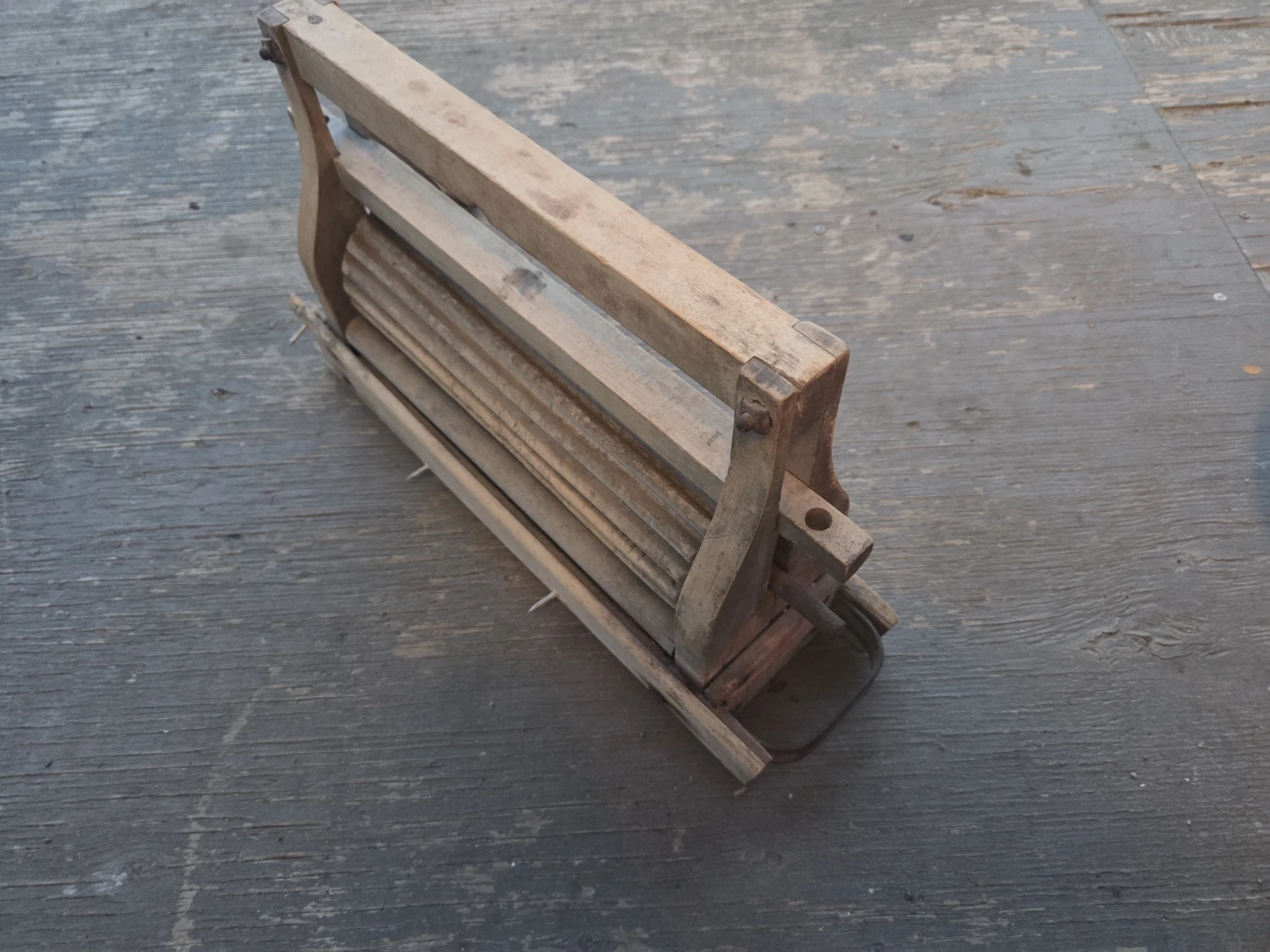 19th Century Wooden Clothes Wringer - photo 3