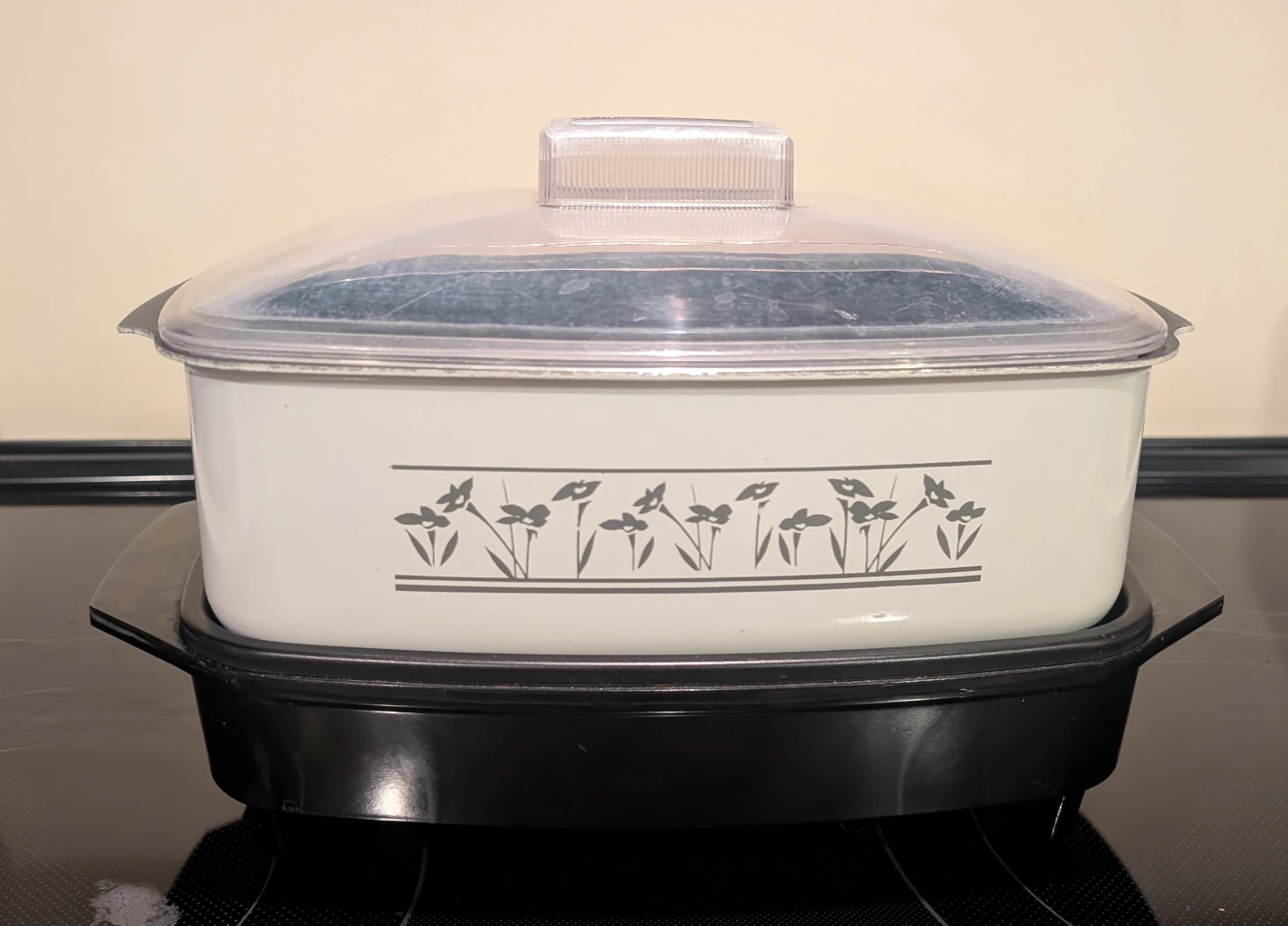 Vintage West Bend Slow Cooker with Lid - photo 2