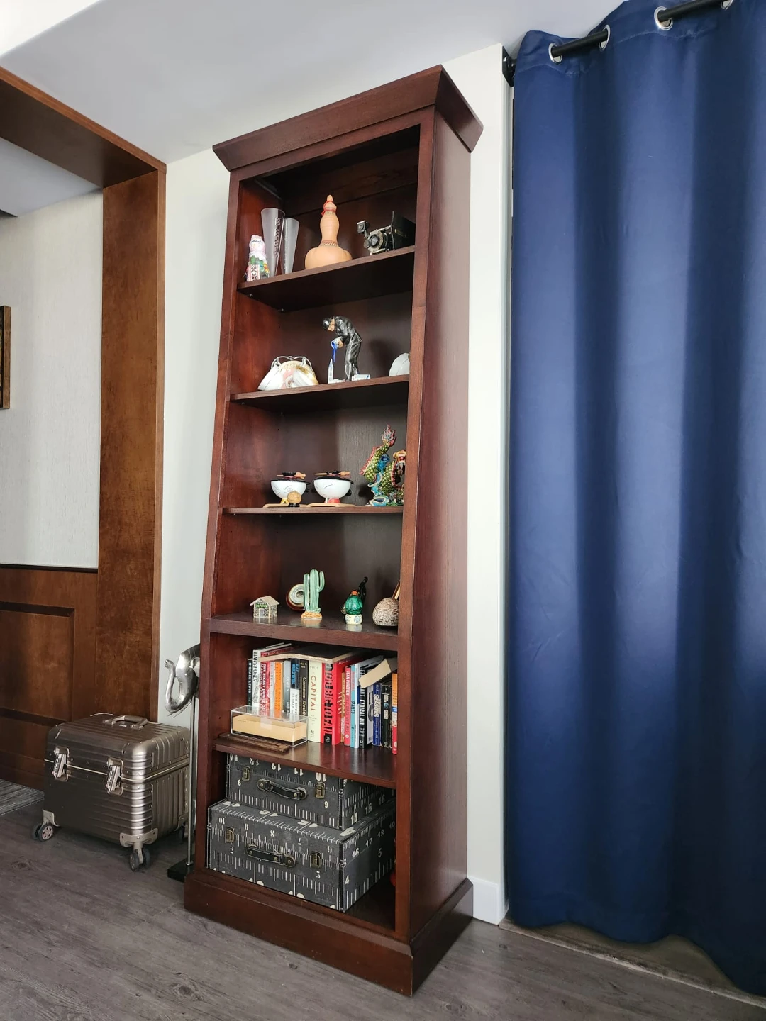 Ethan Allen Villa Tall Bookcase - Mahogany - photo 4