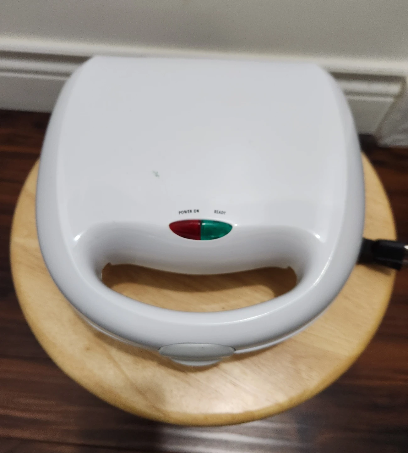 White Sandwich Maker